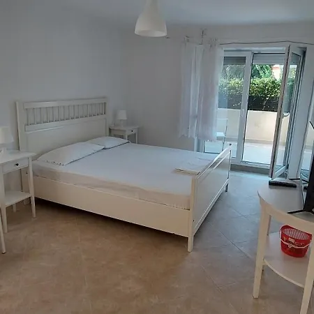 Cosy Flat In Apartment