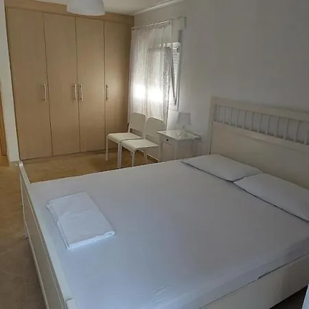 Cosy Flat In * Skála Foúrkas